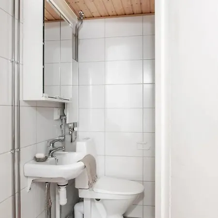 Apartment One Bedroom Flat With Free Parking
